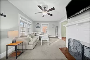 180 Hinkel Rd, Ross Twp, PA 15229 - Photo 9