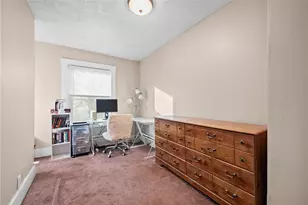 180 Hinkel Rd, Ross Twp, PA 15229 - Photo 25