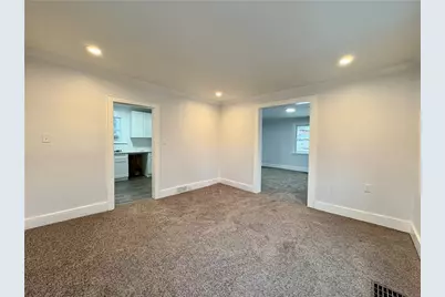 1416 Ridge Ave, Coraopolis, PA 15108 - Photo 9