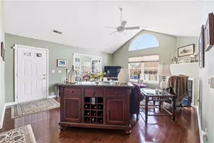 1717 Heather Heights Dr, Moon/Crescent Twp, PA 15046 - Photo 11