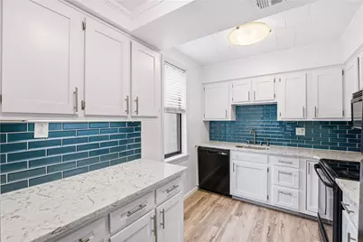 700 4th St #6, Pittsburgh, PA 15215 - Photo 7