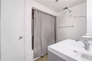 700 4th St, Pittsburgh, PA 15215 - Photo 15