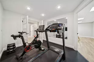 137 Eastwood Ct, White Township, PA 15701 - Photo 43