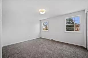 200 Pinchtown Rd, Pittsburgh, PA 15236 - Photo 17