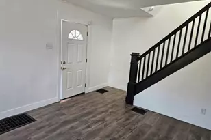 2072 Boggs Ave, Pittsburgh, PA 15221 - Photo 11