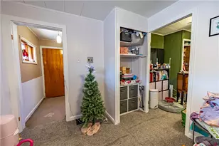 751 Sixth St, Pitcairn, PA 15140 - Photo 9