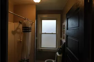 119 Waugaman St, Aliquippa, PA 15001 - Photo 11