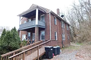 119 Waugaman St, Aliquippa, PA 15001 - Photo 1