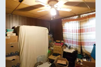 119 Waugaman St, Aliquippa, PA 15001 - Photo 17