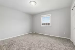 105 Woodcrest Dr, North Fayette, PA 15108 - Photo 23