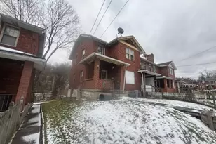 447 Ohio Ave, Clairton, PA 15025 - Photo 5