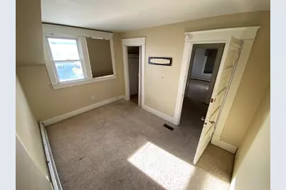 712 Todd Ave, Ellwood City, PA 16117 - Photo 11