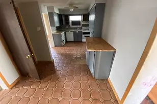 712 Todd Ave, Ellwood City, PA 16117 - Photo 7