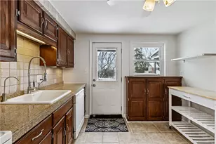 326 Noel Dr, Monroeville, PA 15146 - Photo 7