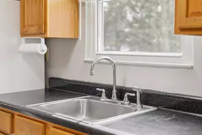 27 Ehle Ave, Kennedy Township, PA 15108 - Photo 17