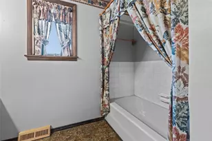 462 Adele Dr, North Huntingdon, PA 15642 - Photo 29