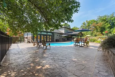 102 Rockwood Dr, Oakdale, PA 15071 - Photo 37