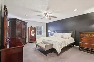 102 Rockwood Dr, Oakdale, PA 15071 - Photo 15