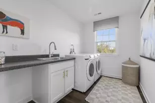 219 St.augustine St, Findlay Township, PA 15126 - Photo 13