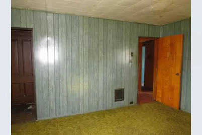 320 S Broadway St, Scottdale, PA 15683 - Photo 11