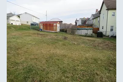 320 S Broadway St, Scottdale, PA 15683 - Photo 35