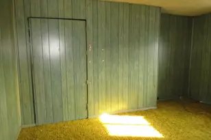 320 S Broadway St, Scottdale, PA 15683 - Photo 13