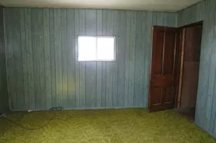 320 S Broadway St, Scottdale, PA 15683 - Photo 11
