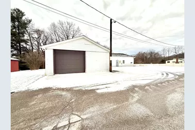 2411 Adella Street, Shenango Township, PA 16102 - Photo 3