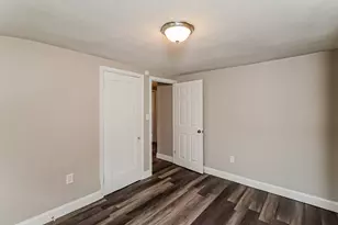 320 Fernhill Ave, Pittsburgh, PA 15226 - Photo 11