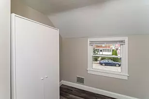 320 Fernhill Ave, Pittsburgh, PA 15226 - Photo 13