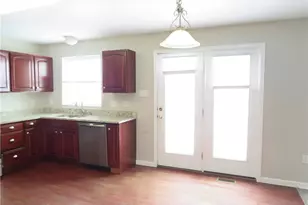 2064 Majestic Dr, North Strabane, PA 15317 - Photo 13