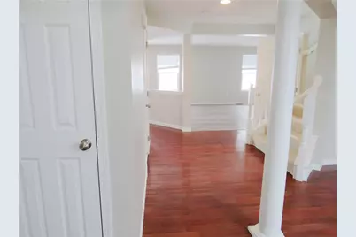 2064 Majestic Dr, North Strabane, PA 15317 - Photo 5