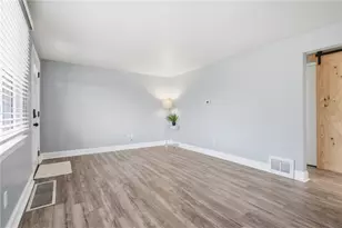 617 Veronica, Pittsburgh, PA 15235 - Photo 7