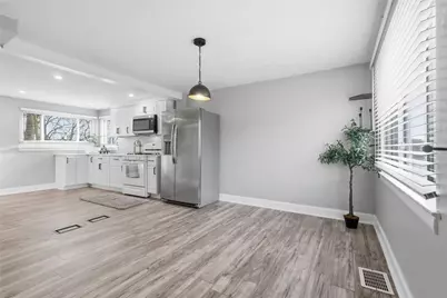 617 Veronica, Pittsburgh, PA 15235 - Photo 9