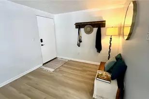 955 Woodhollow Dr, Cranberry Township, PA 16066 - Photo 3