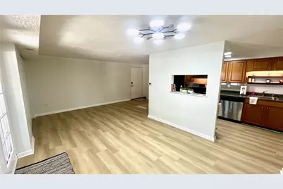 955 Woodhollow Dr #B, Cranberry Township, PA 16066 - Photo 11