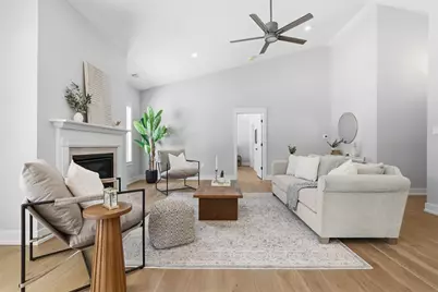 100-102 Huselton Drive, Penn Township, PA 16002 - Photo 9