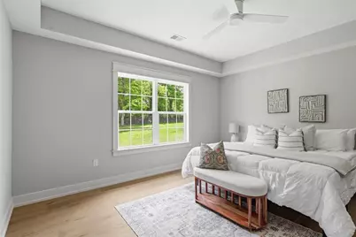 100-102 Huselton Drive, Penn Township, PA 16002 - Photo 15