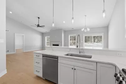 100-102 Huselton Drive, Penn Township, PA 16002 - Photo 37