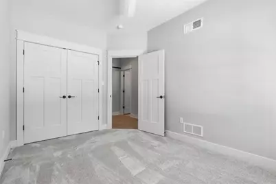 100-102 Huselton Drive, Penn Township, PA 16002 - Photo 27