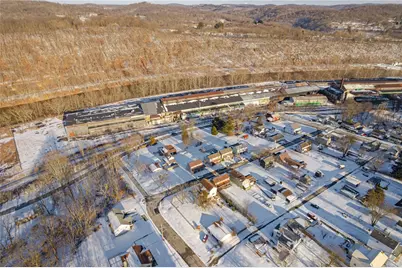 109 1st Ave., West Leechburg, PA 15656 - Photo 5