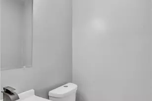 4423 Lucerne Ave, Ross Twp, PA 15214 - Photo 23