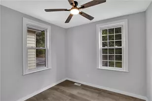 4423 Lucerne Ave, Ross Twp, PA 15214 - Photo 17