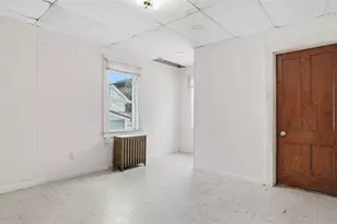 328 W New Castle, Butler, PA 16001 - Photo 17