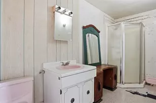 328 W New Castle, Butler, PA 16001 - Photo 15