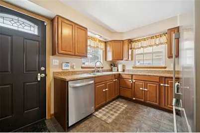 108 Hawes Dr, Salem Township, PA 15601 - Photo 3