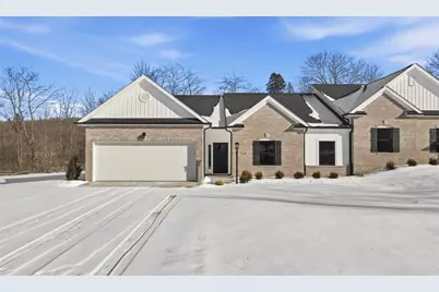 100-102 Huselton Drive, Penn Township, PA 16002 - Photo 3