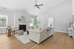 100-102 Huselton Dr, Penn Township, PA 16002 - Photo 5