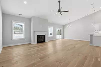 100-102 Huselton Drive, Penn Township, PA 16002 - Photo 31