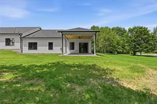 100-102 Huselton Dr, Penn Township, PA 16002 - Photo 41